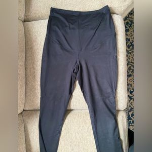 Isabel Maternity Black Leggings Size Large
